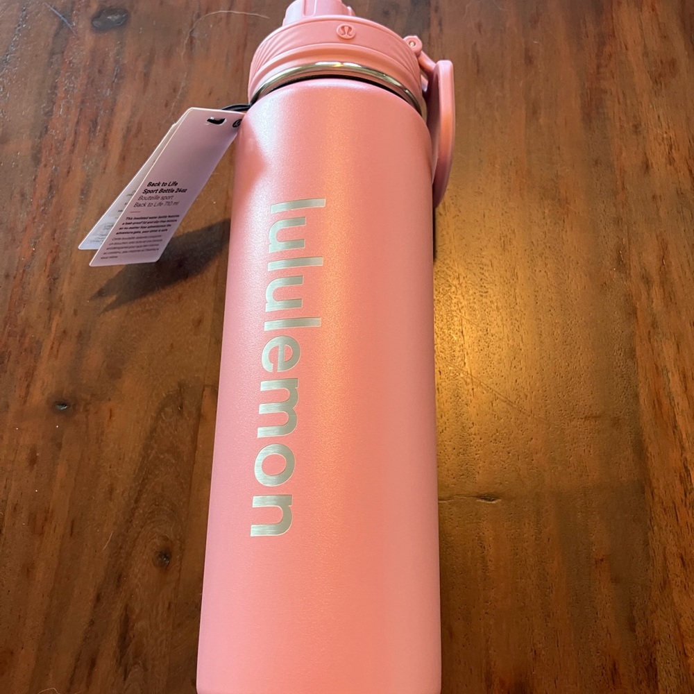 Lululemon Deco Pink Sport tumbler - Picture 3 of 6
